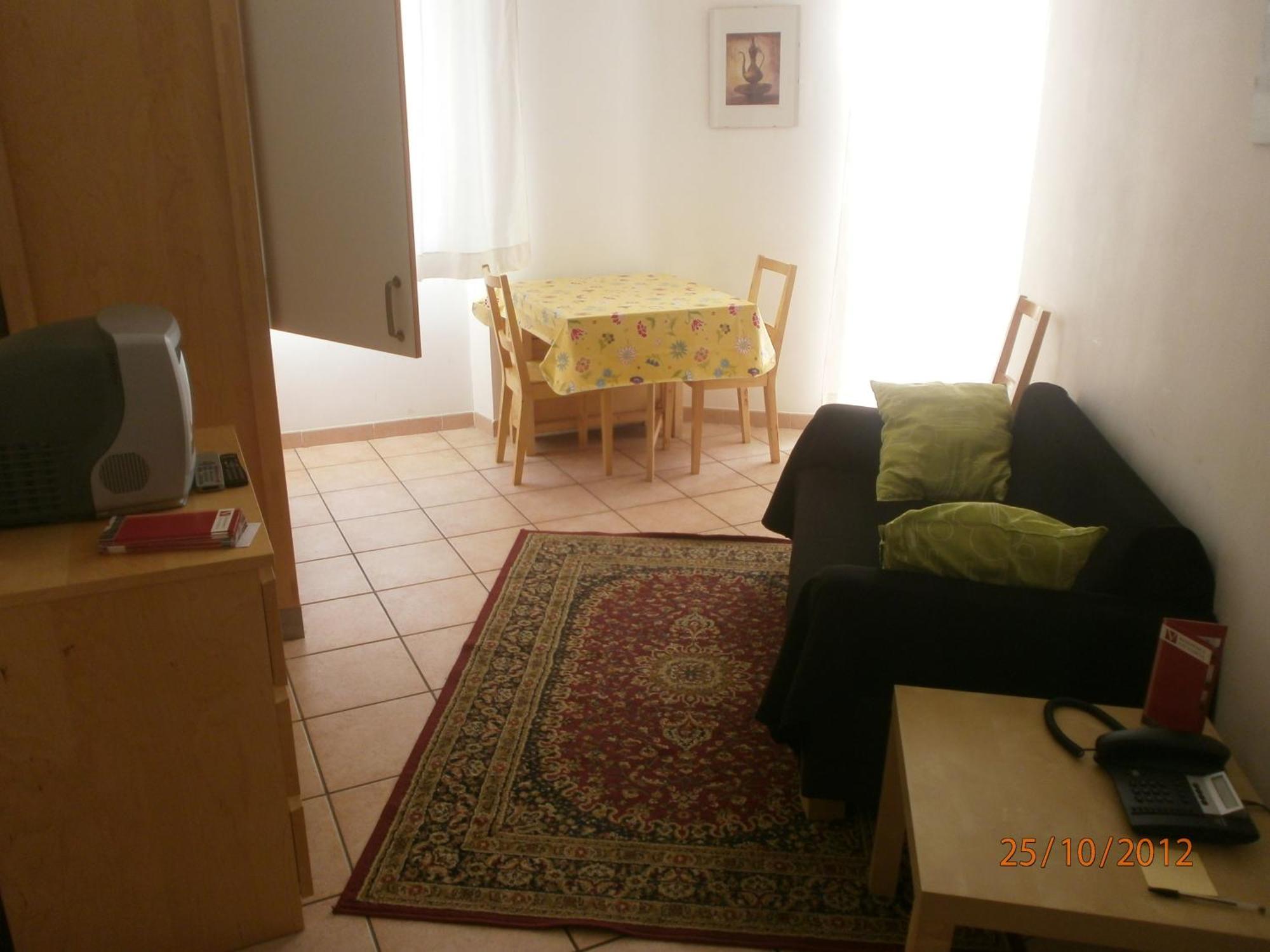 Victoria Apartahotel 2*
